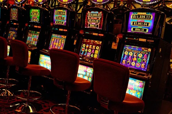 Multi-Bet ticket interface on togel jebol showing combined odds and live match updates